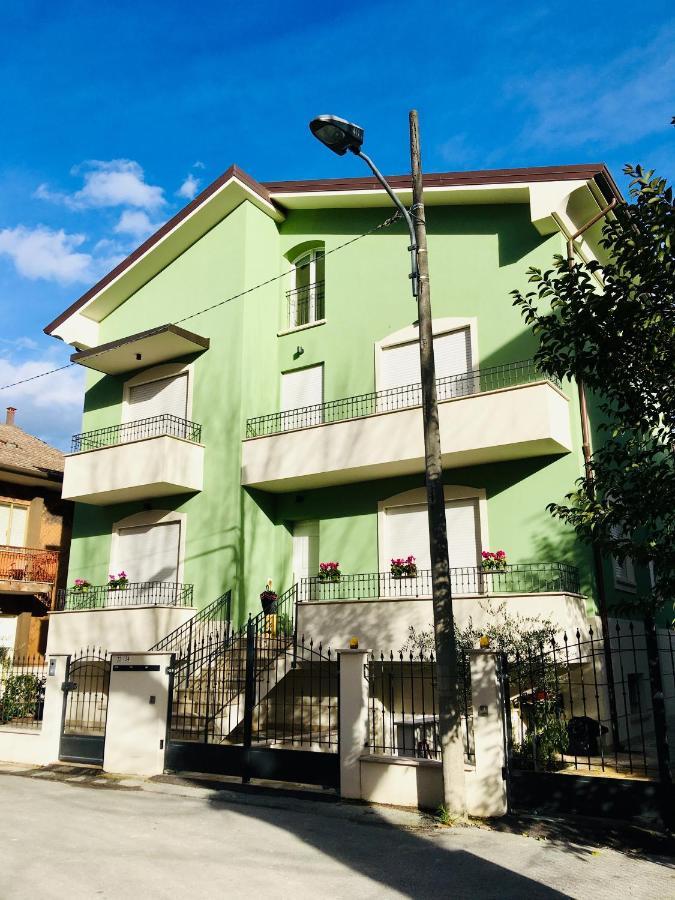 Residenza Elena Lejlighed Rimini Eksteriør billede