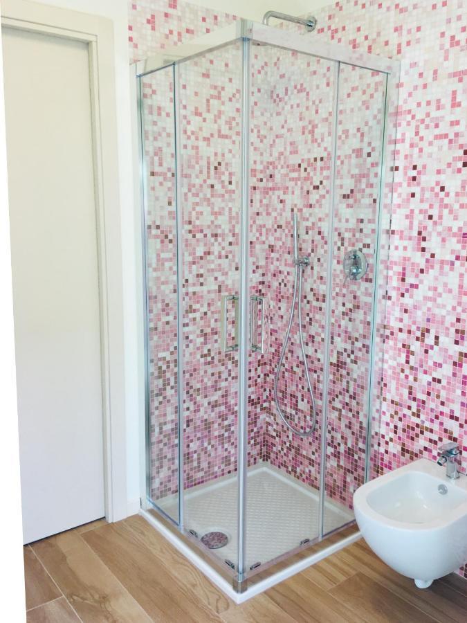 Residenza Elena Lejlighed Rimini Eksteriør billede